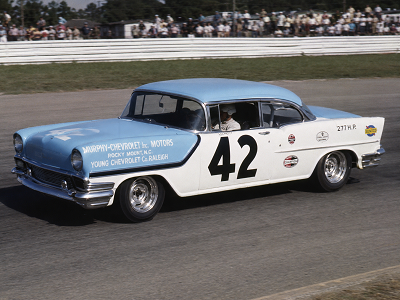 Lee Petty racing the No. 42 stock car